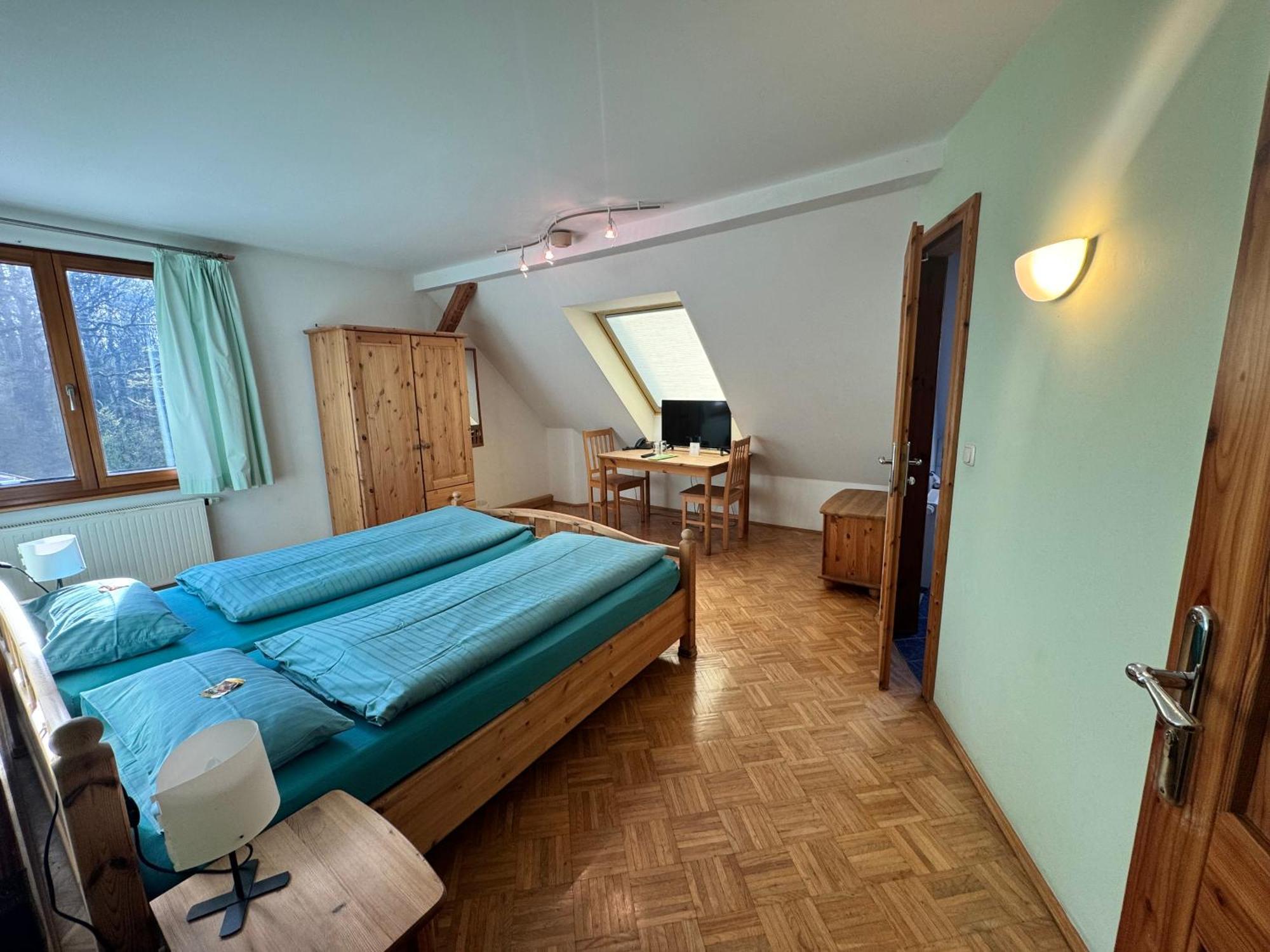 Hotel Gruenwald Ансбах Екстериор снимка