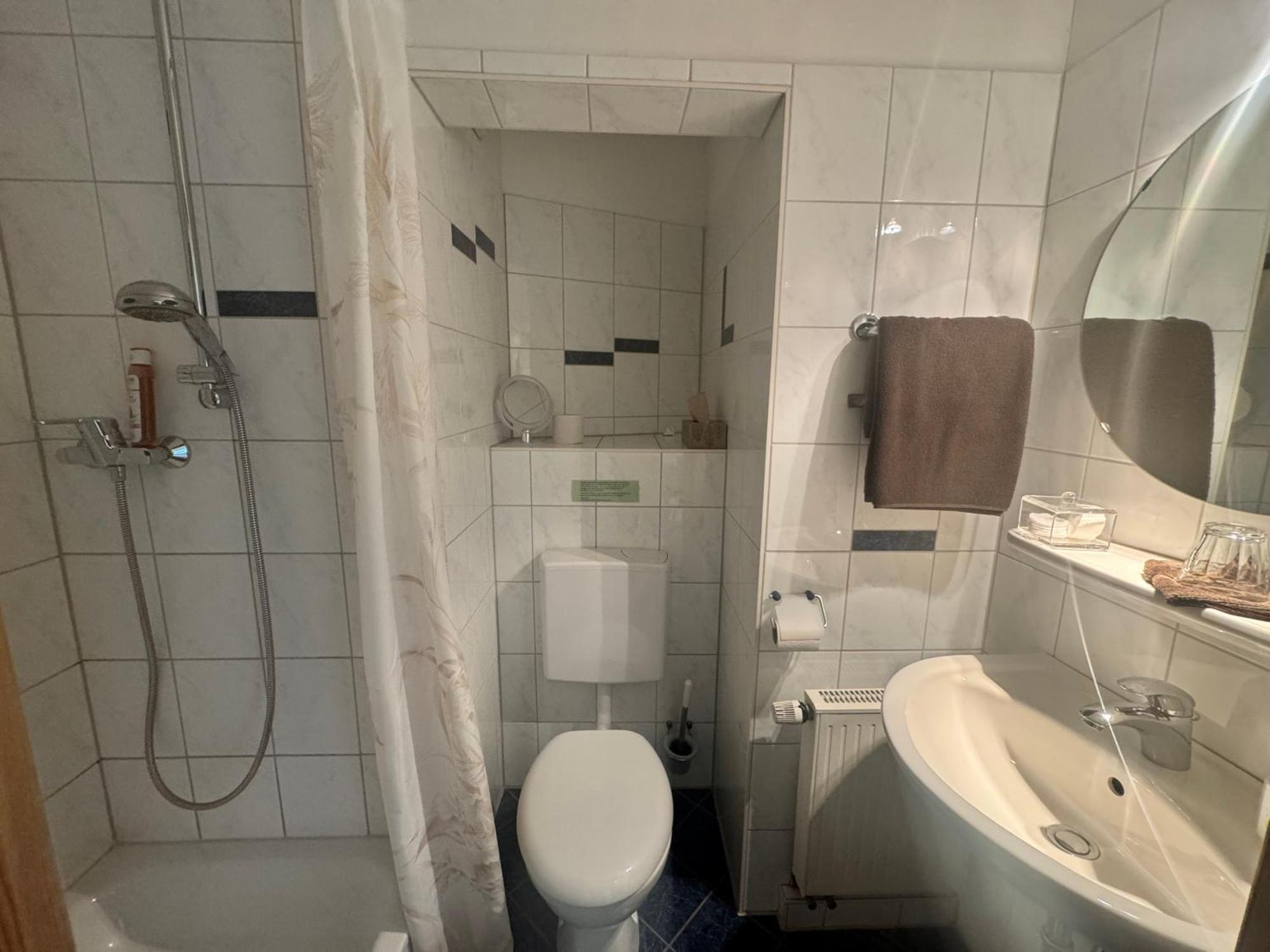 Hotel Gruenwald Ансбах Екстериор снимка