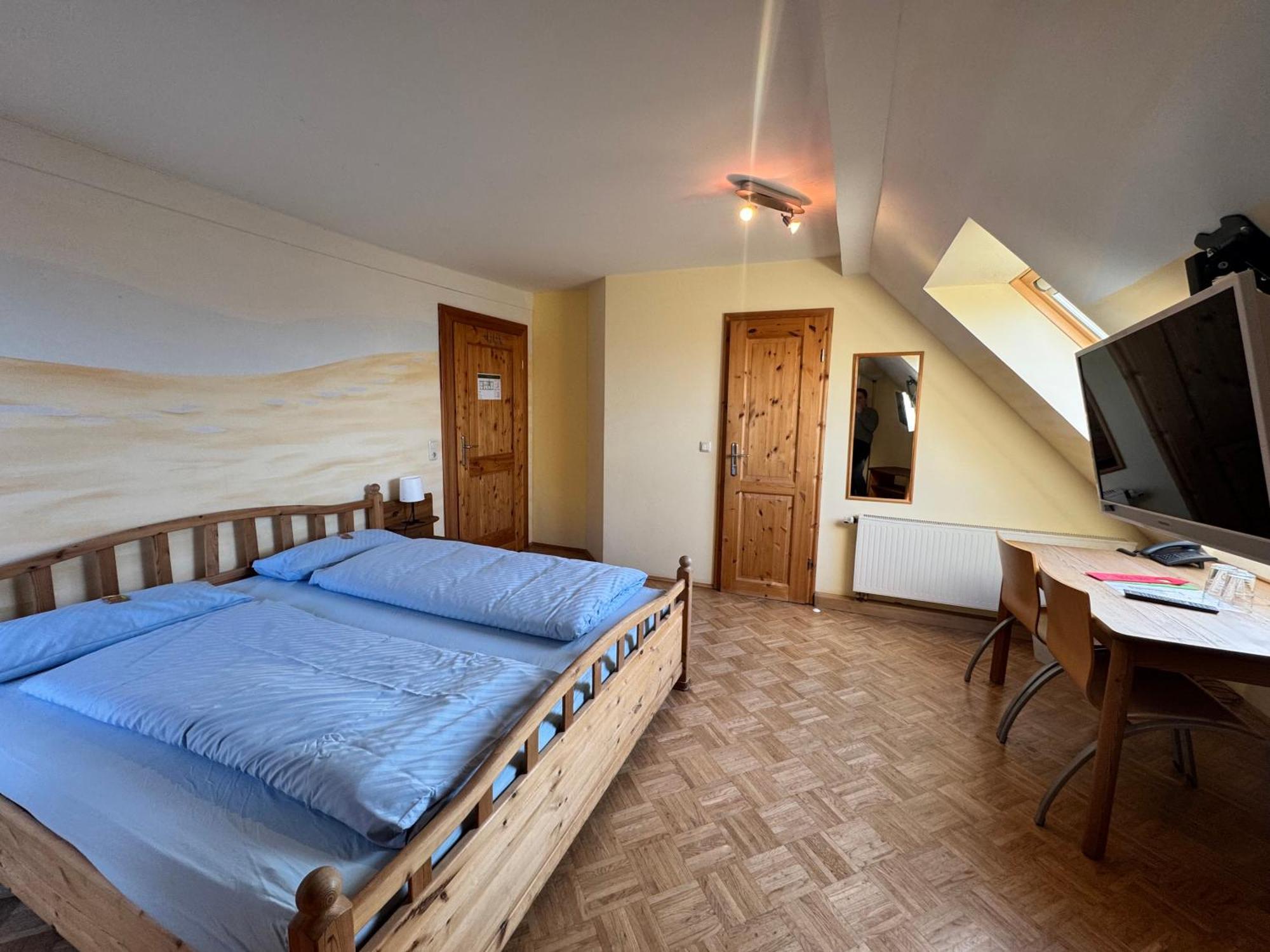 Hotel Gruenwald Ансбах Екстериор снимка