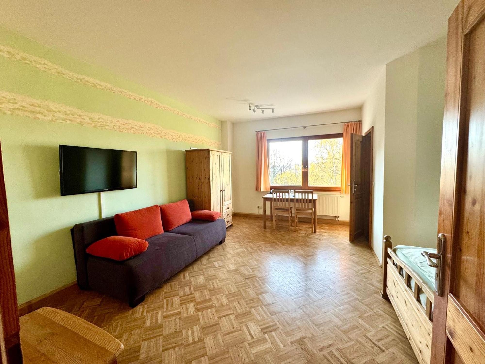 Hotel Gruenwald Ансбах Екстериор снимка
