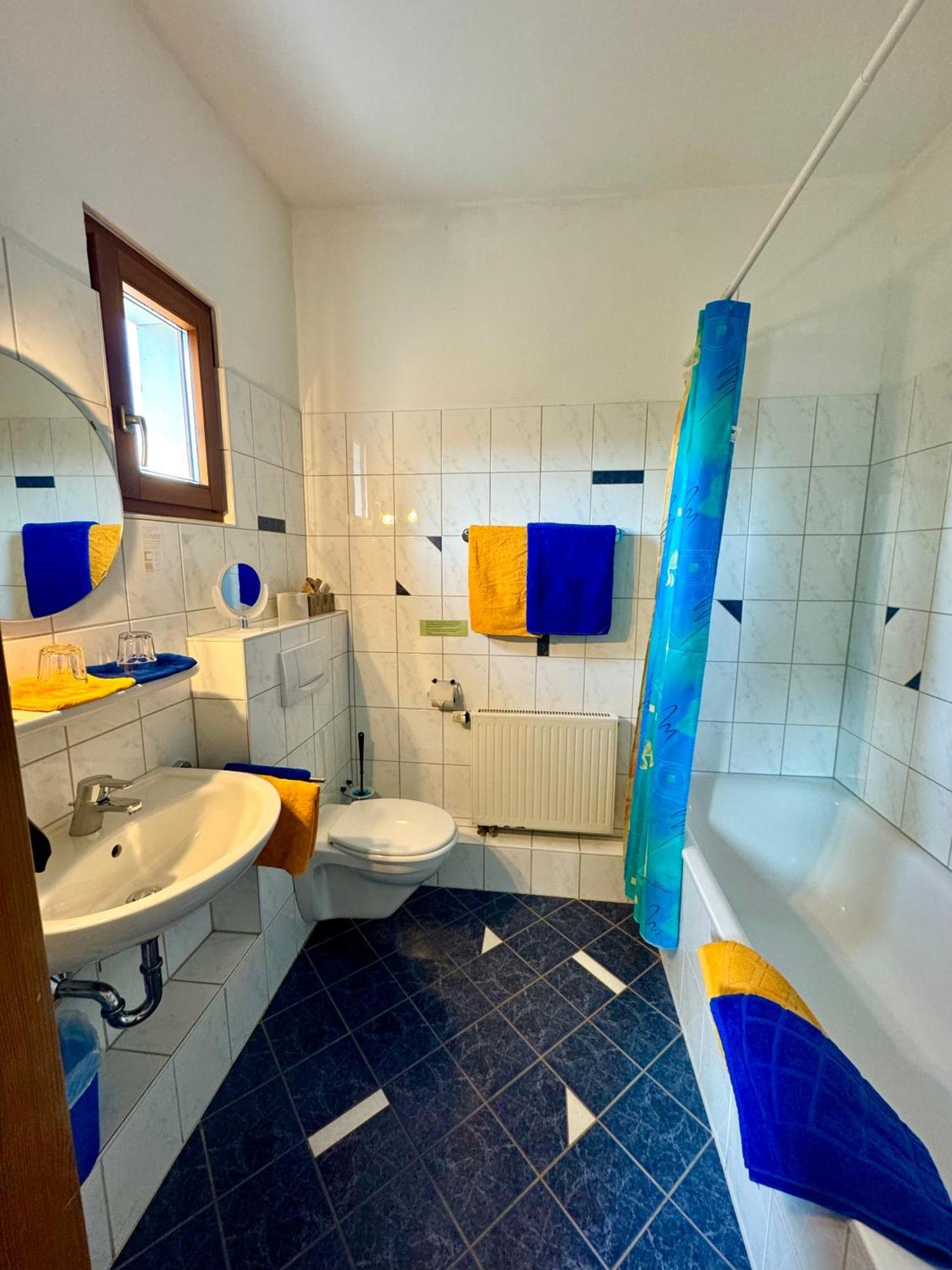 Hotel Gruenwald Ансбах Екстериор снимка